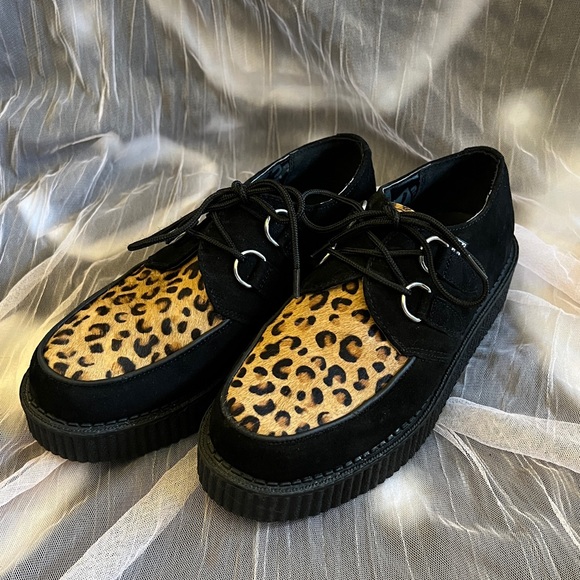 tuk Shoes Tuk Creeper Leopard Print Unisex Shoes Size 7 M 9 W